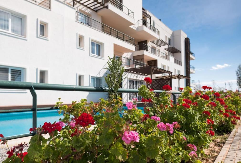 Private Beach Resort Cyprus Vokolidha Buitenkant foto