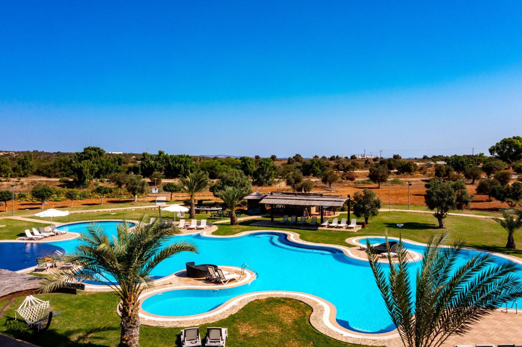Private Beach Resort Cyprus Vokolidha Buitenkant foto